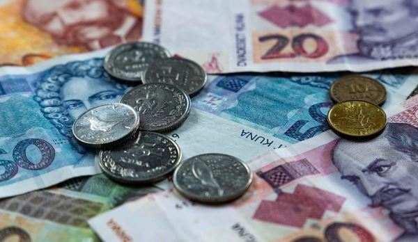 Хорватия с 1 января переходит на евро и шегенские визы