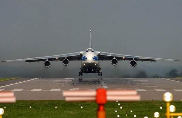 Канада требует заплатить более 220 тыс. долларов за стоянку арестованного ею российского самолета Ан-124