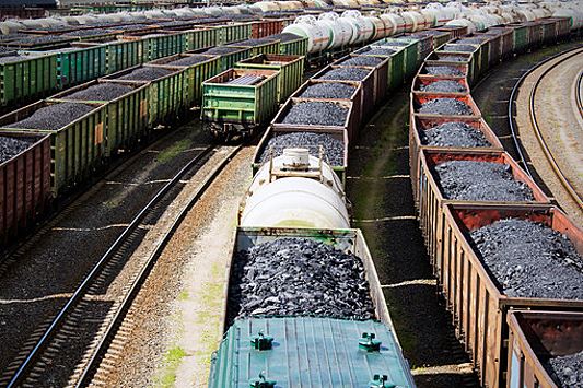РЖД предложили убрать с путей 170 тыс. вагонов из-за снижения оперативности движения грузов