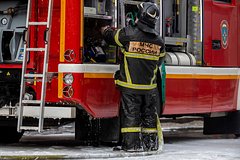 Стали известны подробности мощного пожара во Владивостоке