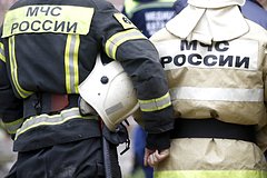 Дома загорелись из-за падения неопознанного объекта в Волгоградской области
